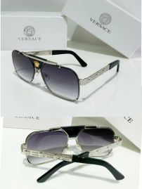 Picture of Versace Sunglasses _SKUfw55247678fw